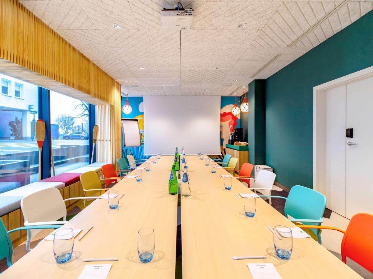 Ibis Styles Warszawa Centrum Extérieur photo