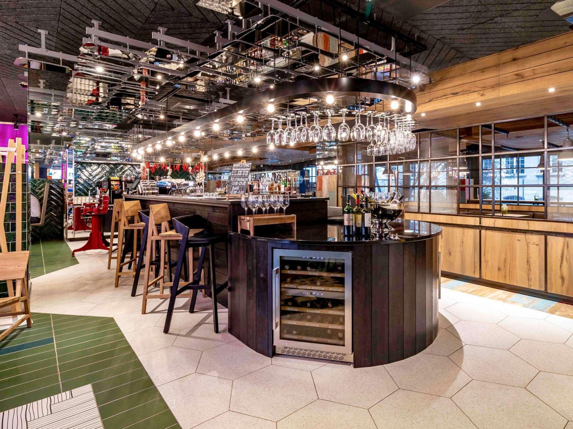 Ibis Styles Warszawa Centrum Extérieur photo