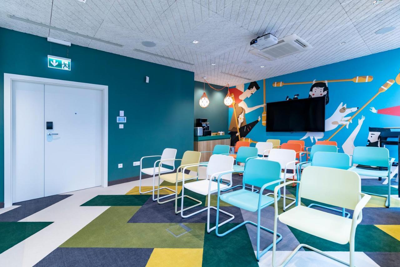 Ibis Styles Warszawa Centrum Extérieur photo