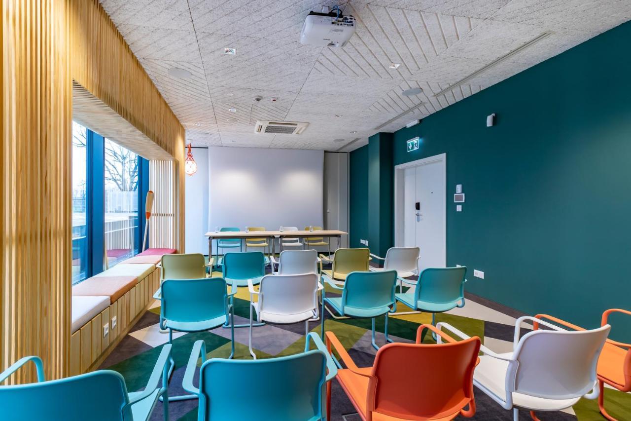 Ibis Styles Warszawa Centrum Extérieur photo