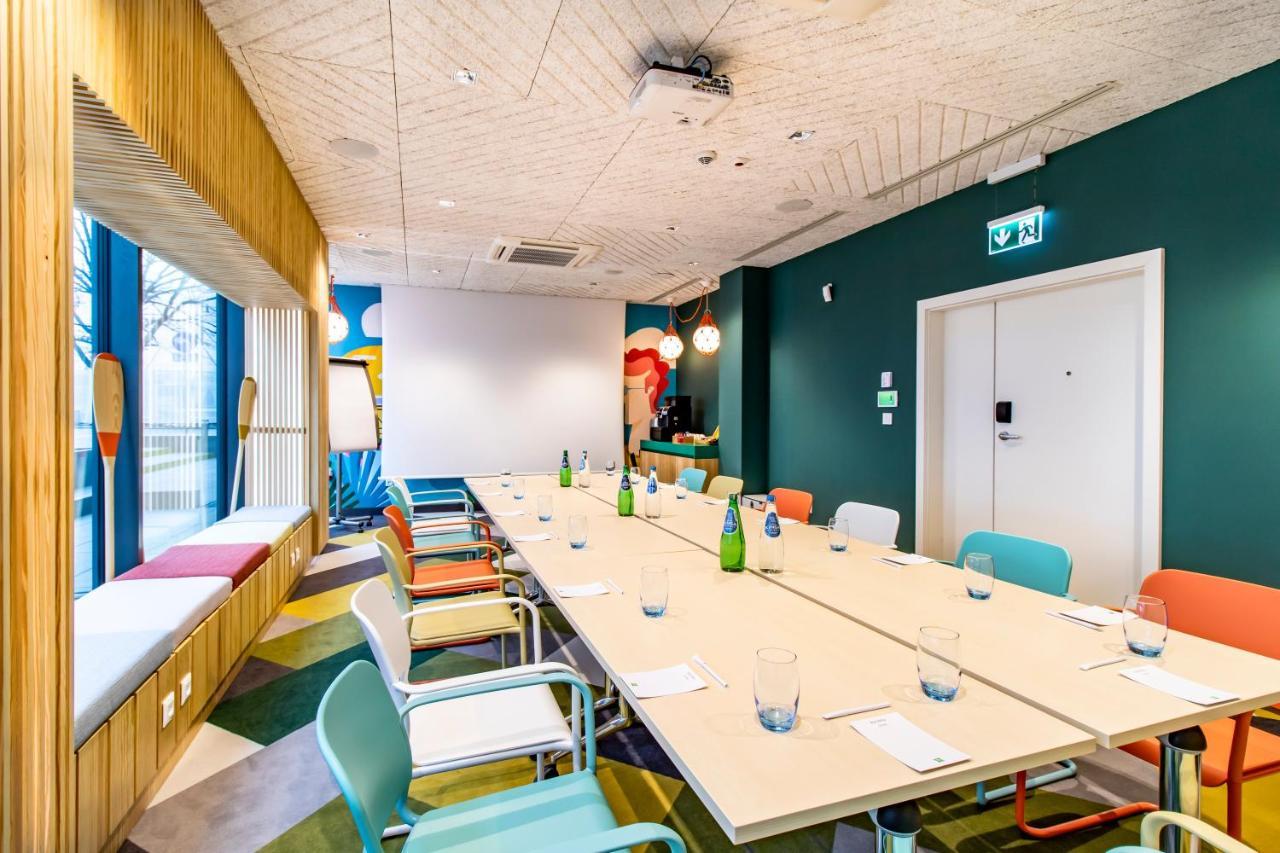Ibis Styles Warszawa Centrum Extérieur photo