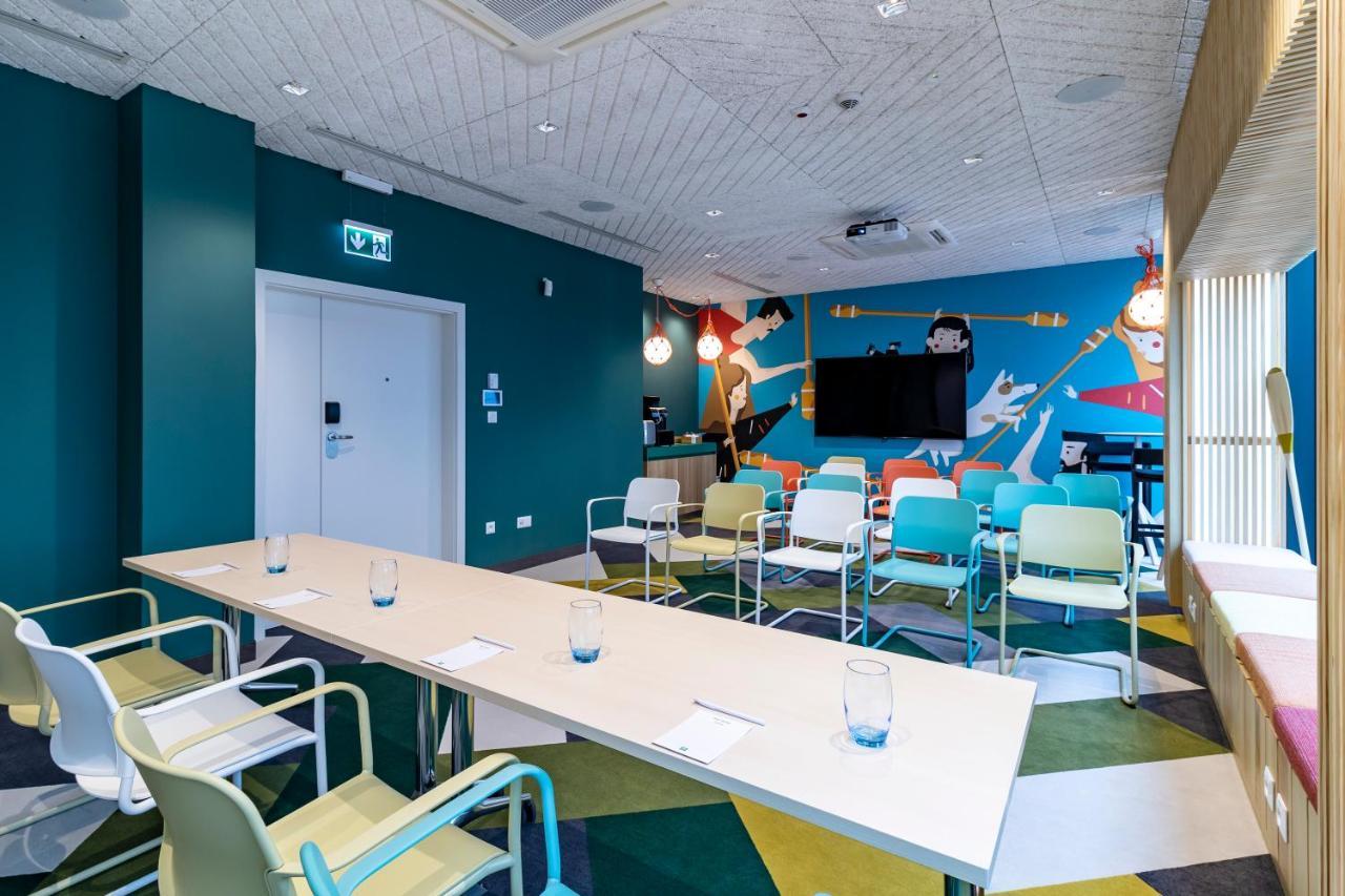 Ibis Styles Warszawa Centrum Extérieur photo