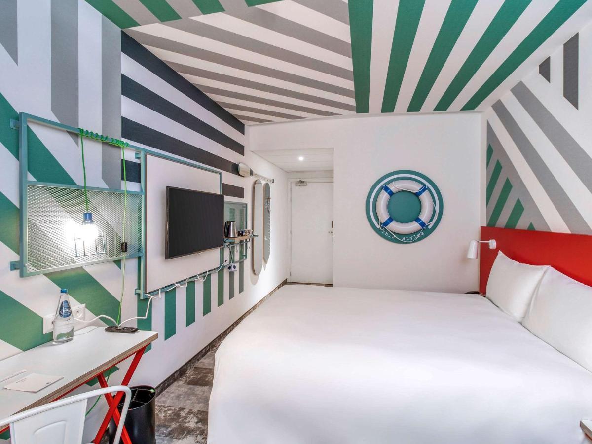 Ibis Styles Warszawa Centrum Extérieur photo